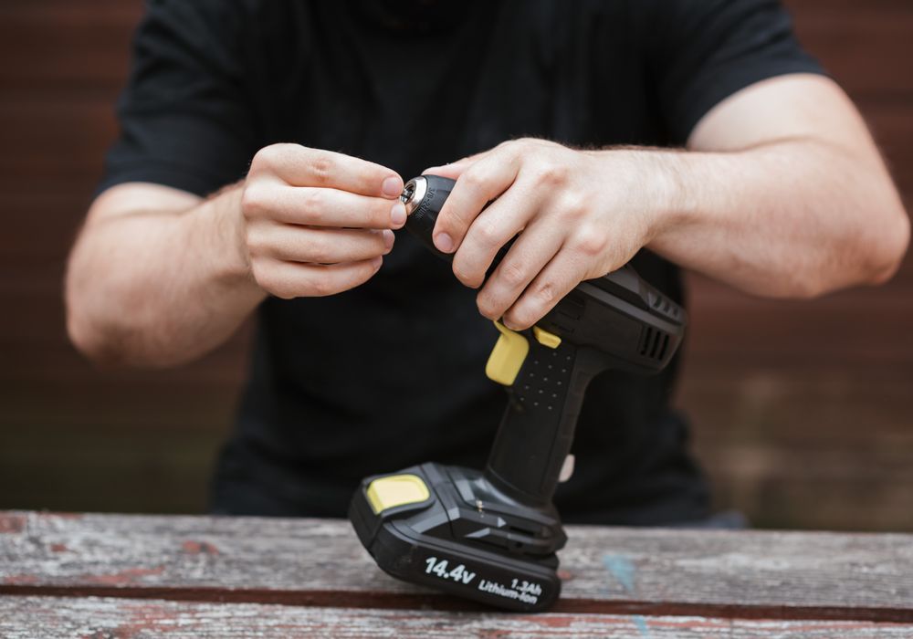 Cordless tool assembly and inspection